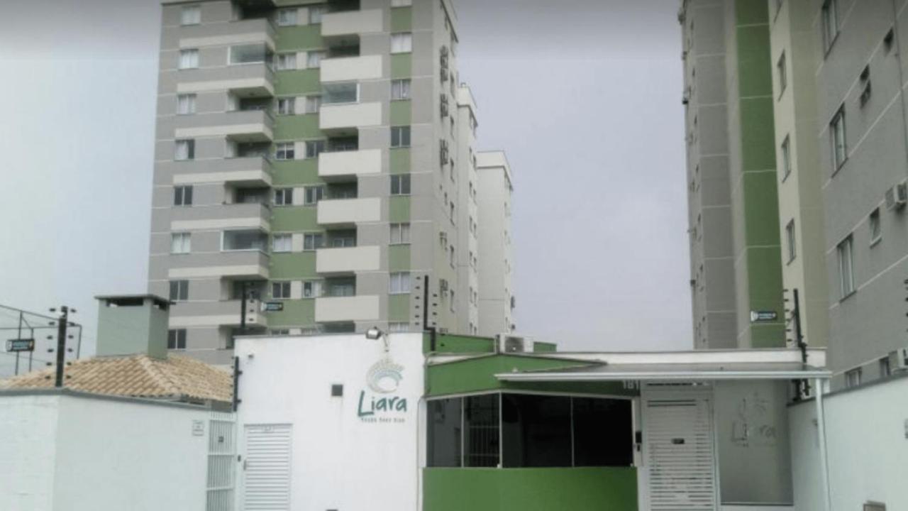 Liara Ferreira Balneário Piçarras Beto Carrero Appartamento Esterno foto